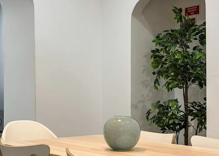 Your In Santa Marta Next To Liberdade Διαμέρισμα Lisboa